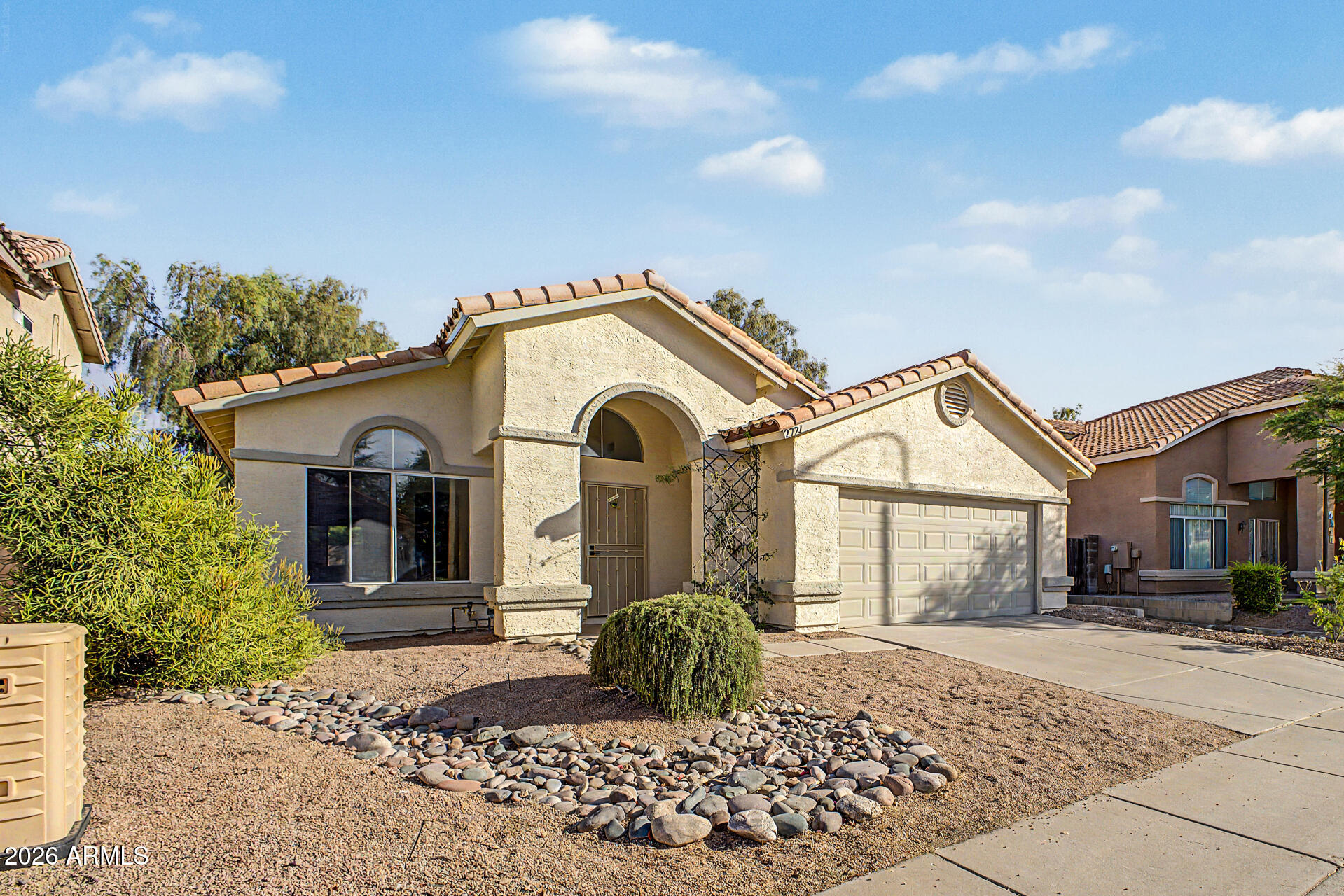 2771 W GAIL Drive