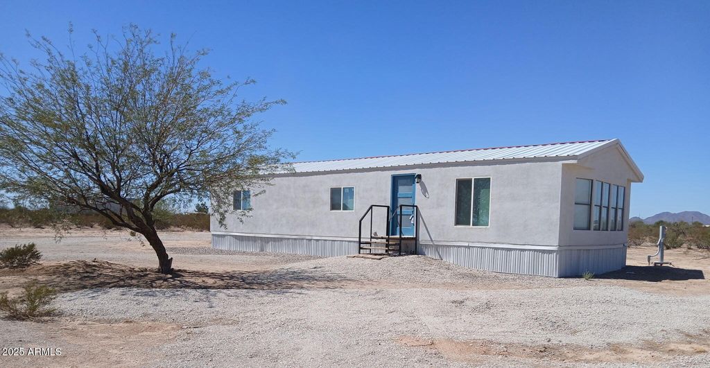 Photo of 14040 W Taurus Avenue, Eloy, AZ 85131 (MLS # 6916928)