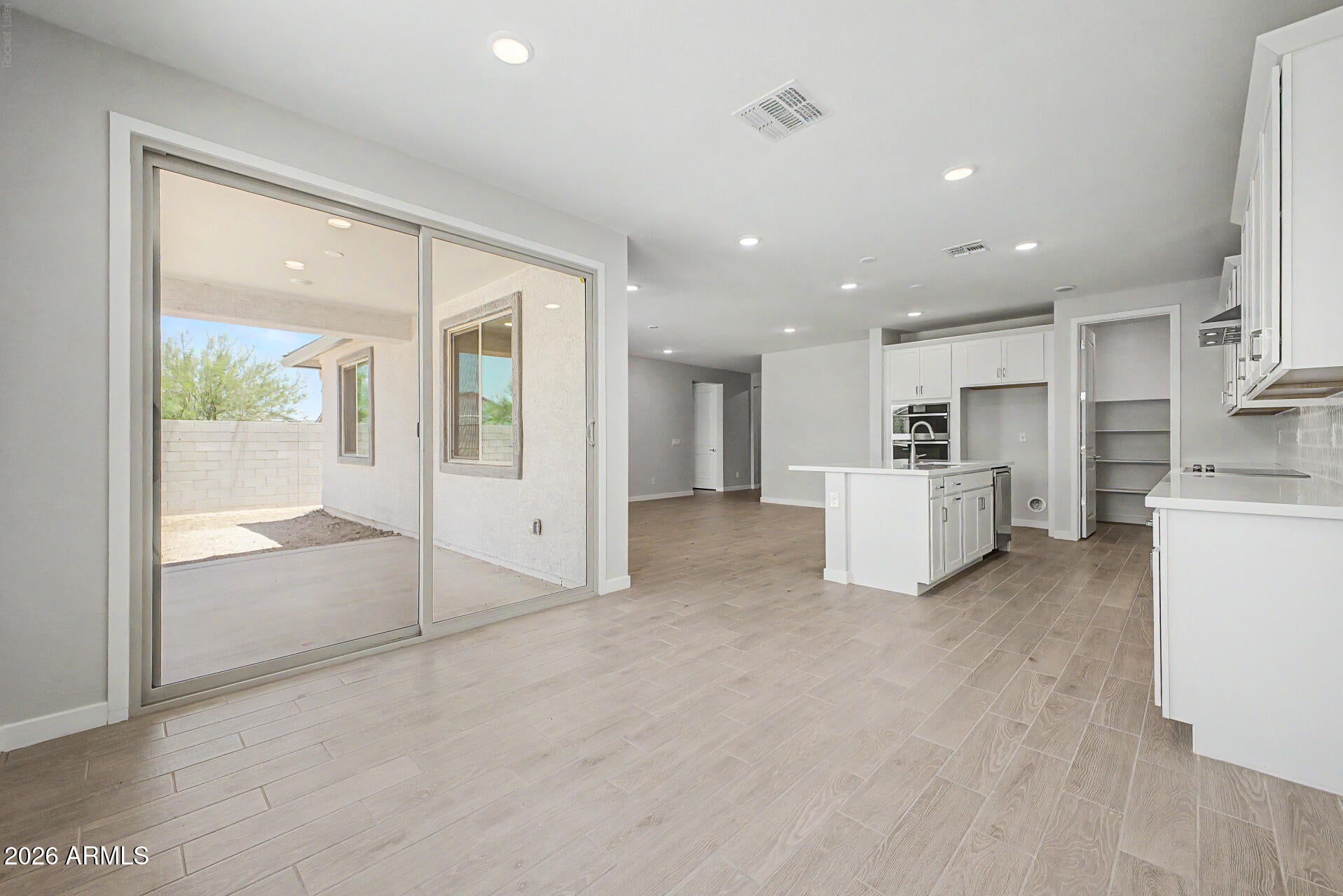 31564 N SINGING MEADOW Lane