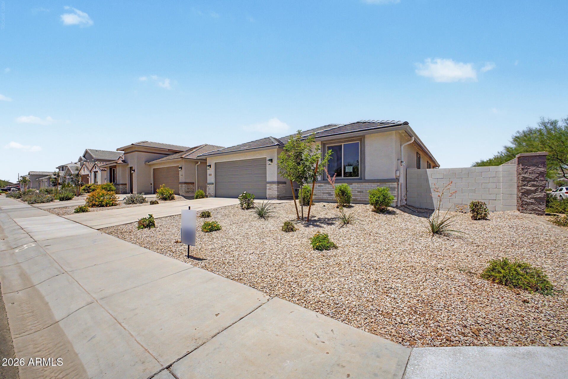 31564 N SINGING MEADOW Lane