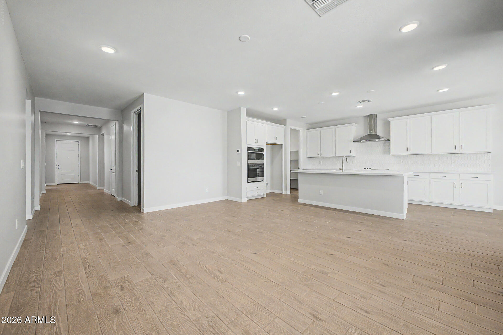 31564 N SINGING MEADOW Lane