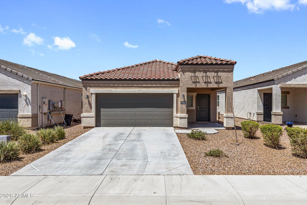 Photo of 5246 E Iridium Way, San Tan Valley, AZ 85143 (MLS # 7067809)