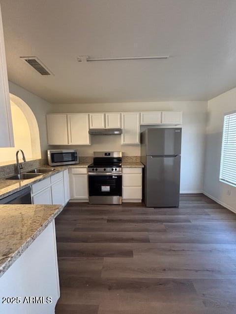 1241 S WAGON WHEEL Drive