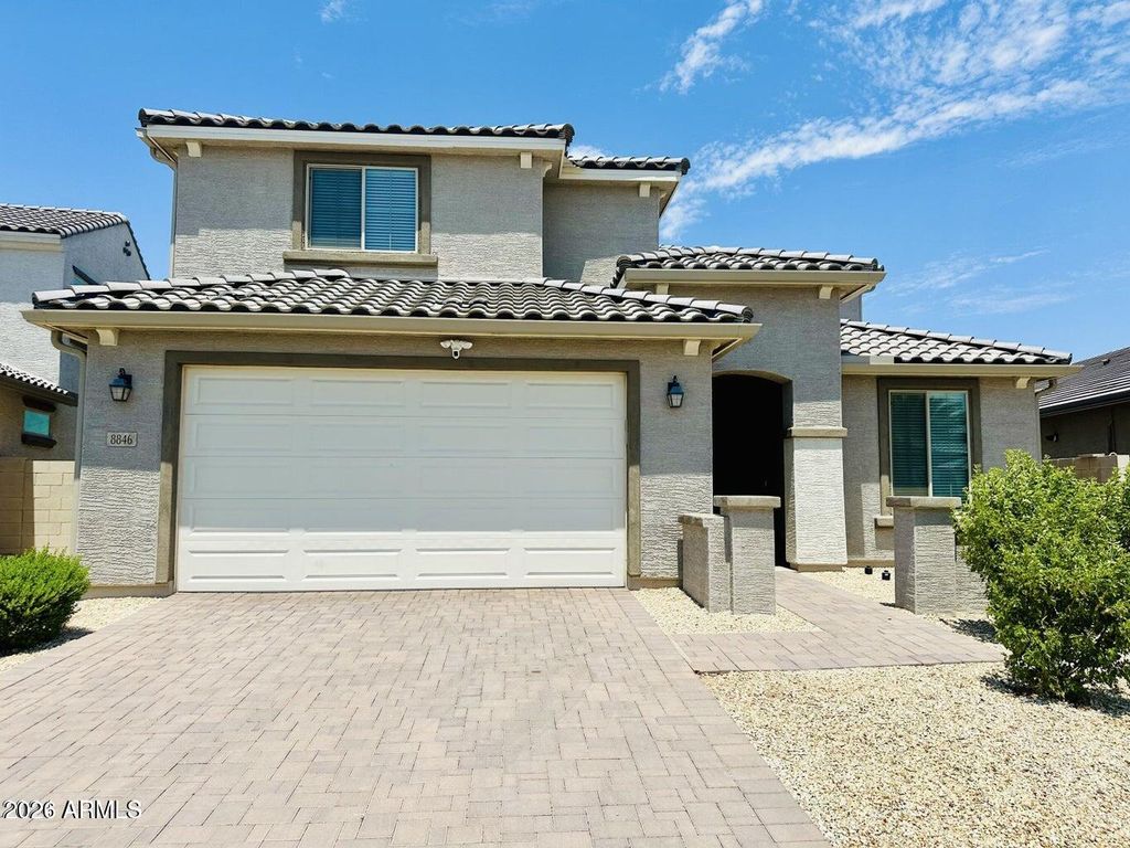 Photo of 8846 W Palo Verde Drive, Glendale, AZ 85305 (MLS # 6985044)