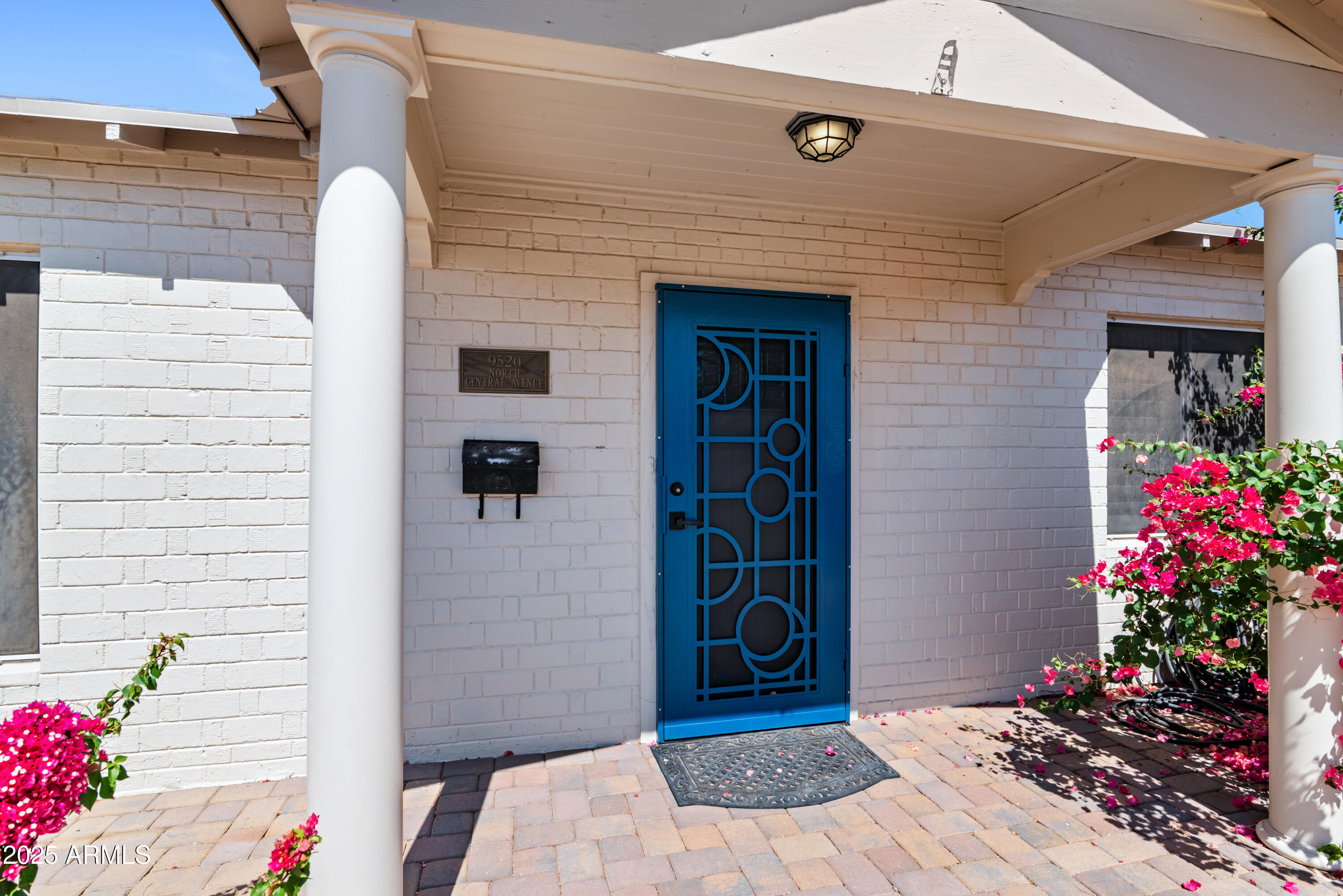 9520 N Central Avenue