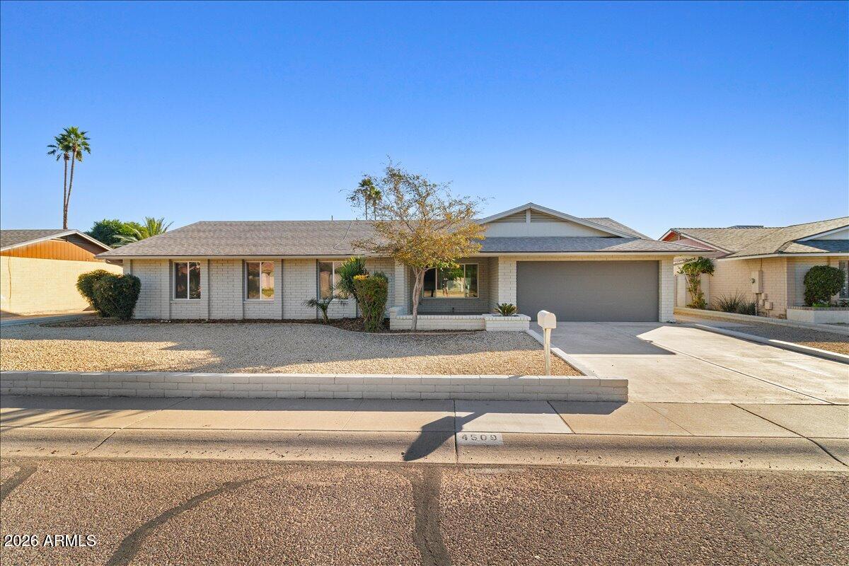 4509 E JOAN DE ARC Avenue