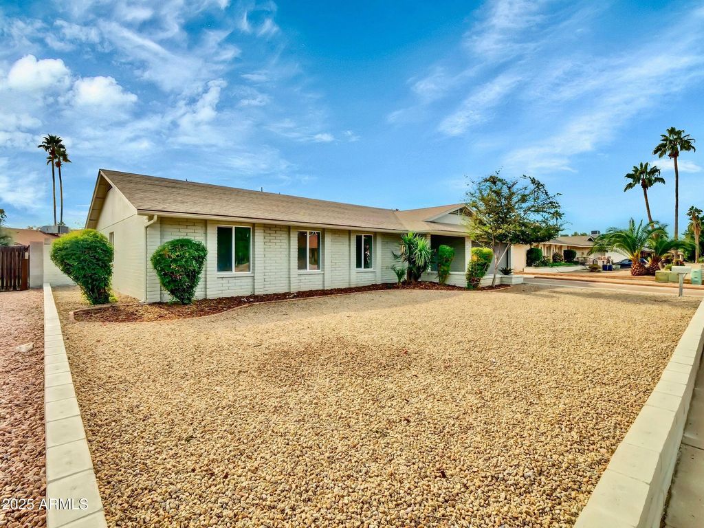 Photo of 4509 E Joan De Arc Avenue, Phoenix, AZ 85032 (MLS # 6952318)