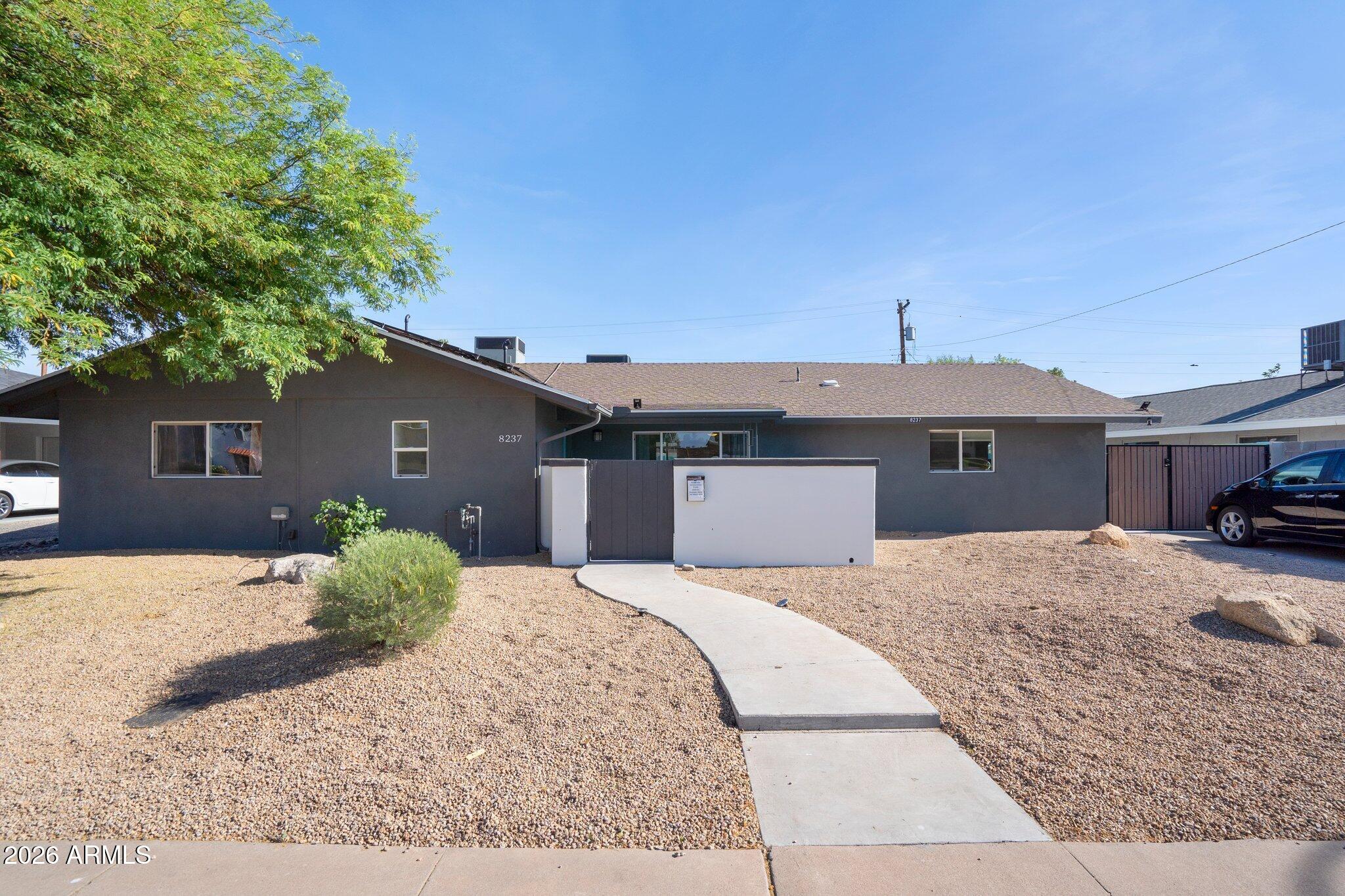 8237 E CHAPARRAL Road