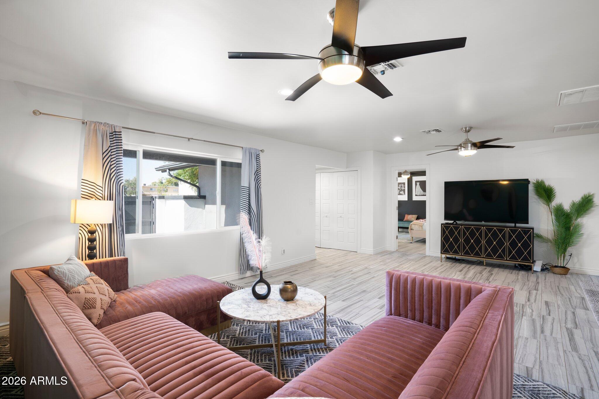 8237 E CHAPARRAL Road