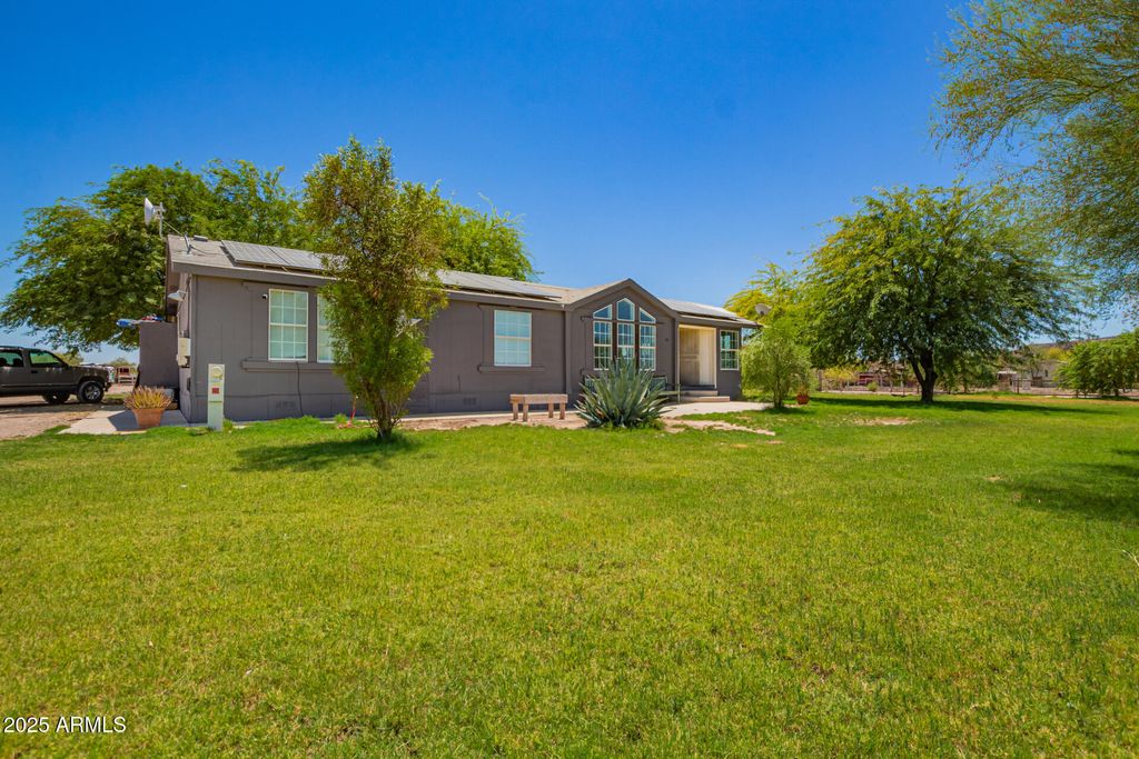 Photo of 911 S 387th Avenue, Tonopah, AZ 85354 (MLS # 6899827)
