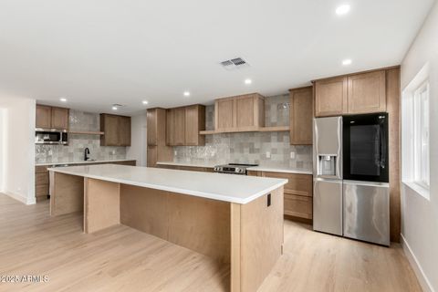 1433 E HUDSON Drive Tempe AZ 85281