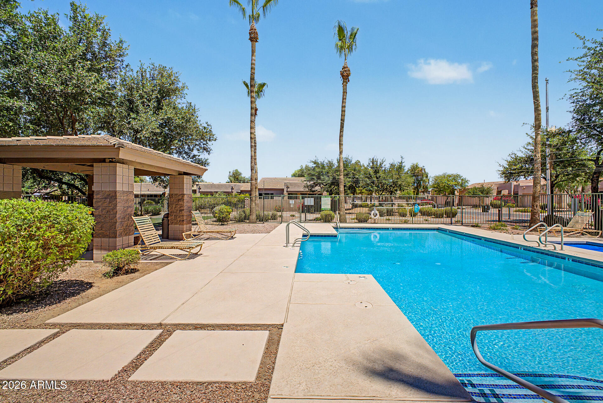 WILDROSE VILLAS - Residential
