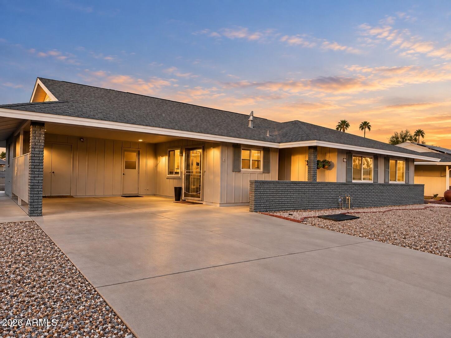 10316 W BAYSIDE Road