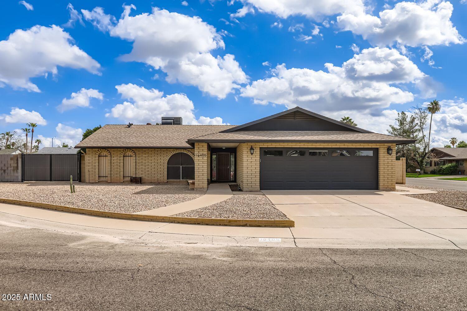 16405 N 49TH Drive