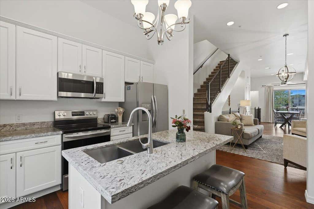 Photo of 421 W 6th Street #1008, Tempe, AZ 85281 (MLS # 7063148)