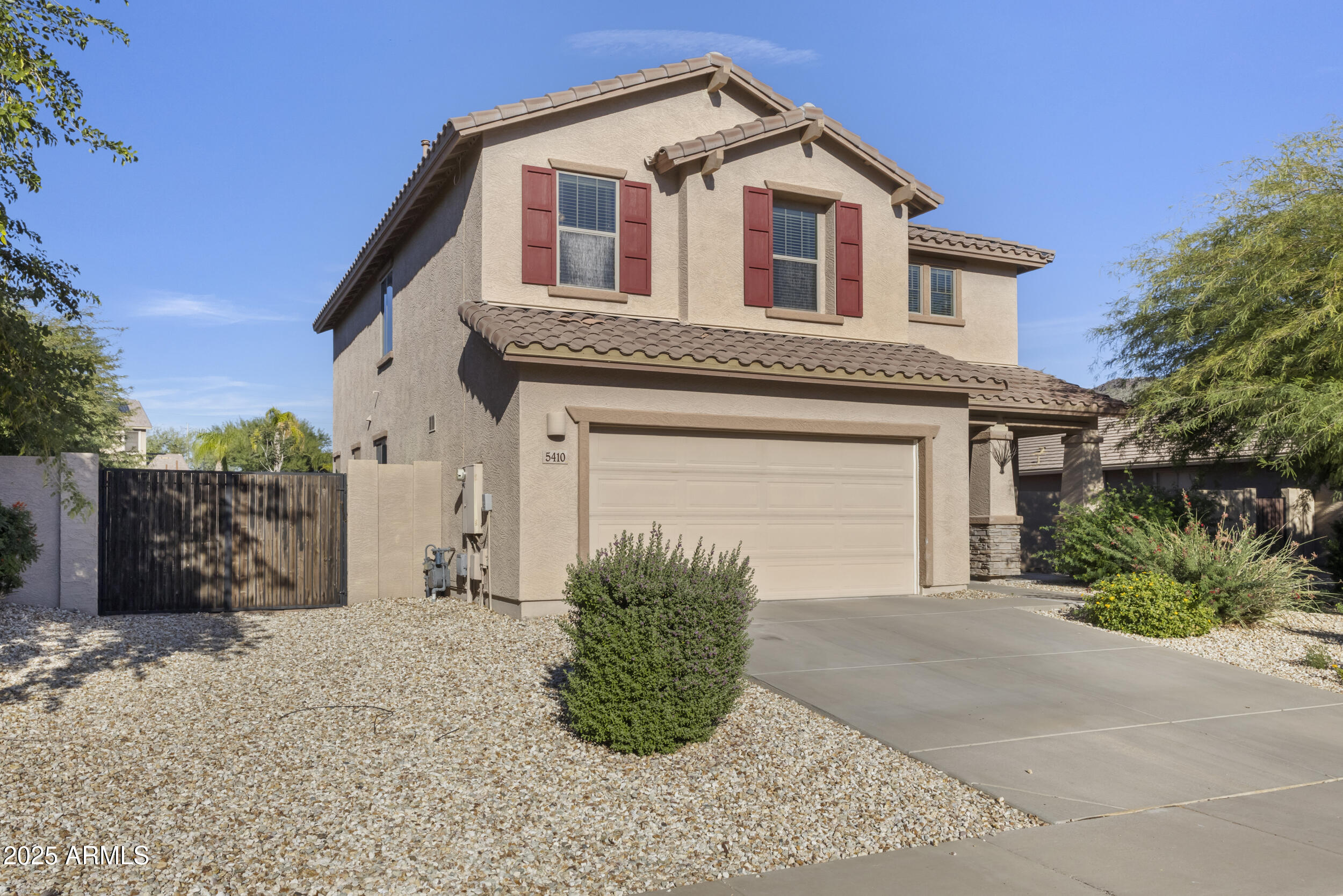 5410 W STRAIGHT ARROW Lane