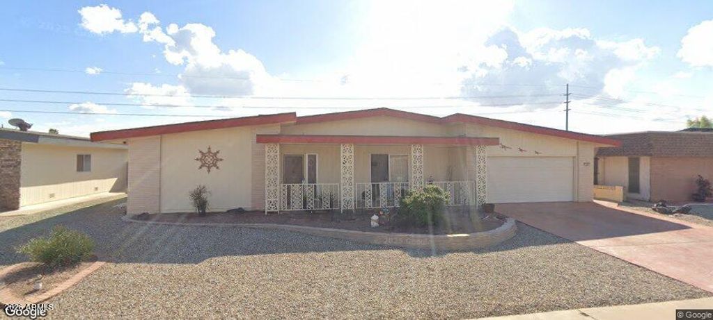 Photo of 11001 W Granada Drive, Sun City, AZ 85373 (MLS # 7010240)