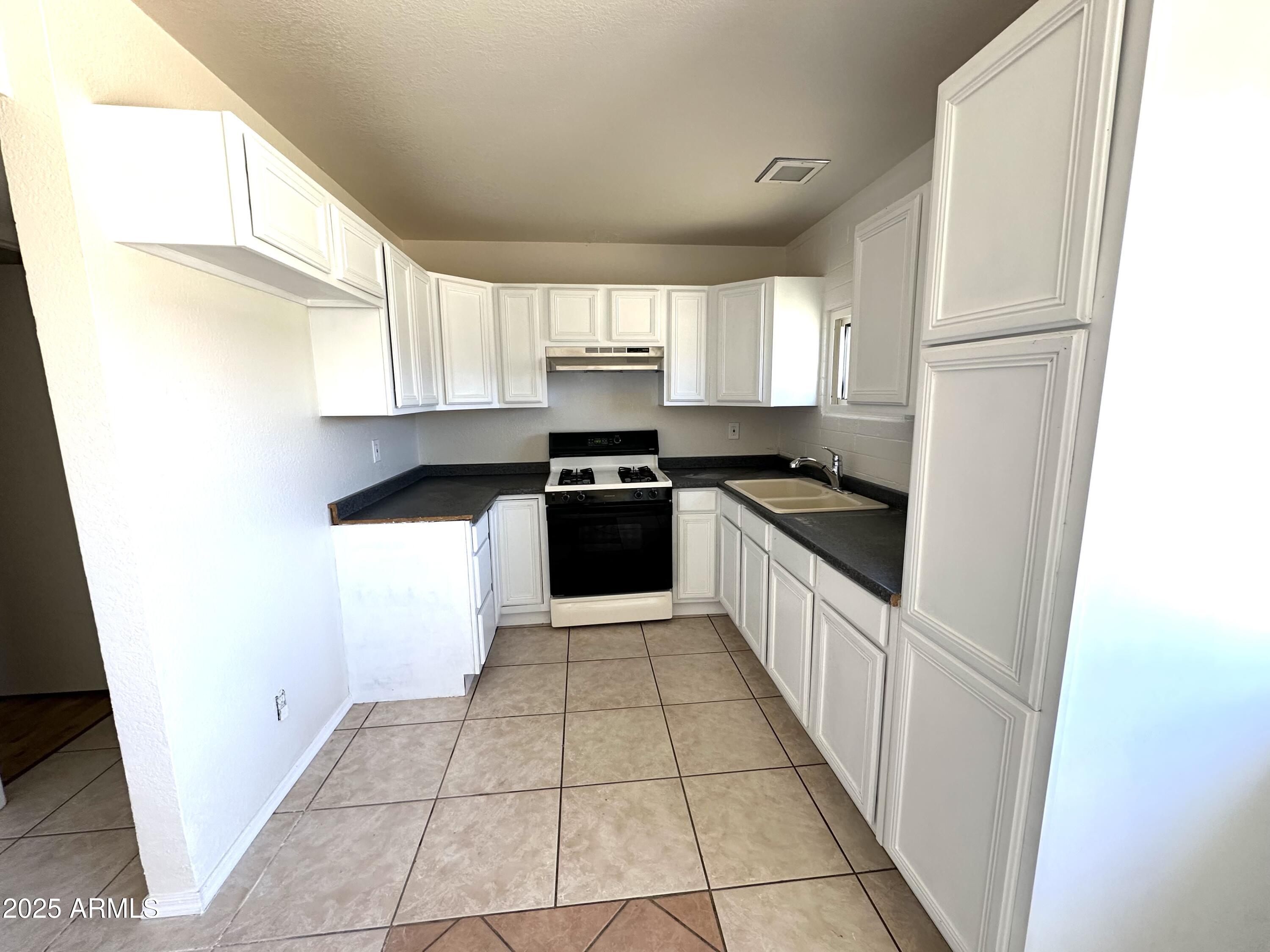 Homes for Sale in Queen Creek Arizona 1 775 E Cactus Drive