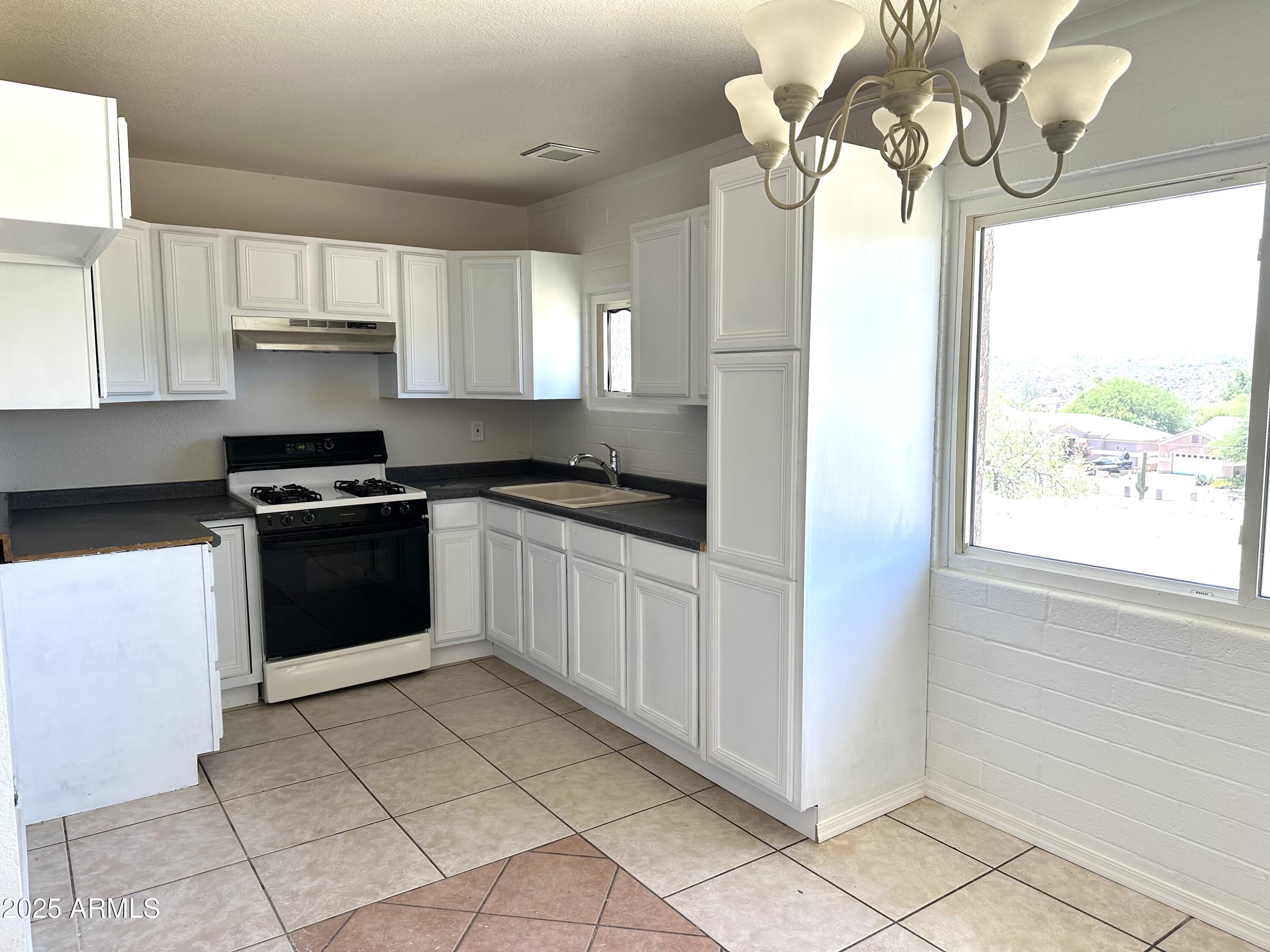 Homes for Sale in Queen Creek Arizona 3 775 E Cactus Drive