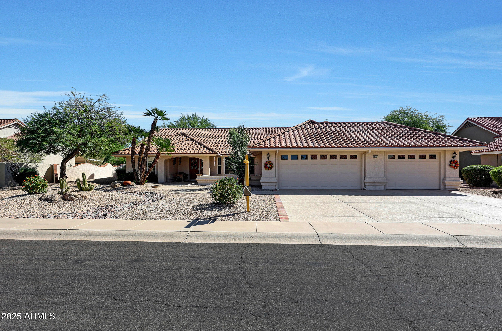 14307 W WHITEWOOD Drive