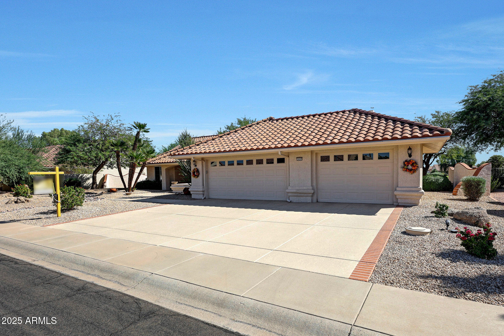 14307 W WHITEWOOD Drive