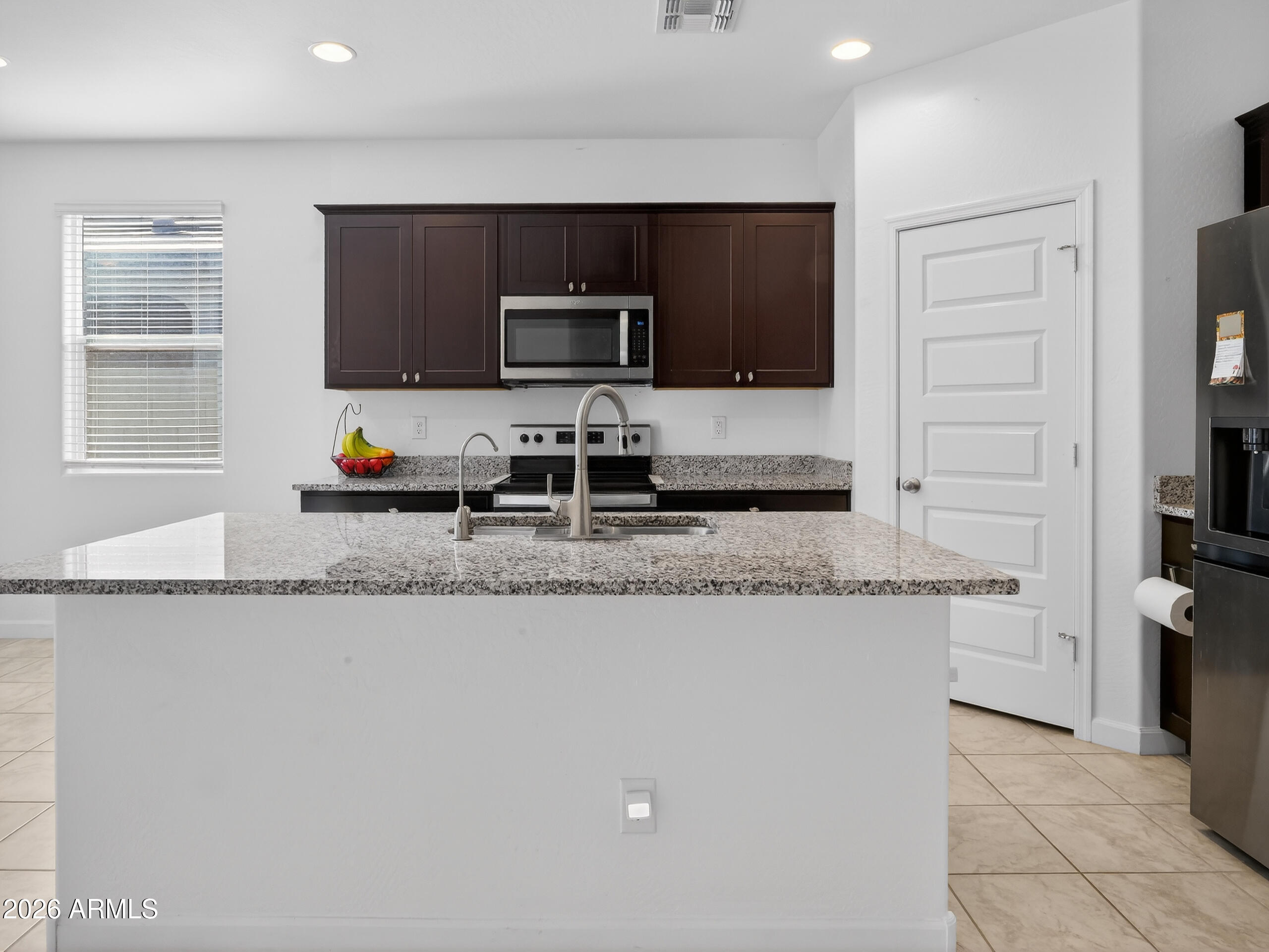 Properties 2 38135 W CANNATARO Lane