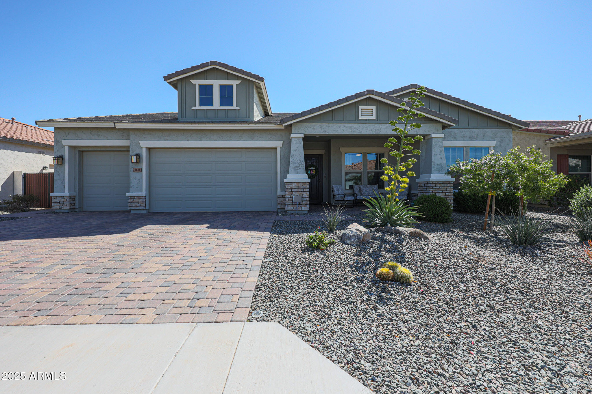 5621 N 189TH Drive