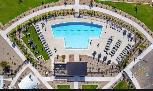 10048 W PICCADILLY Road