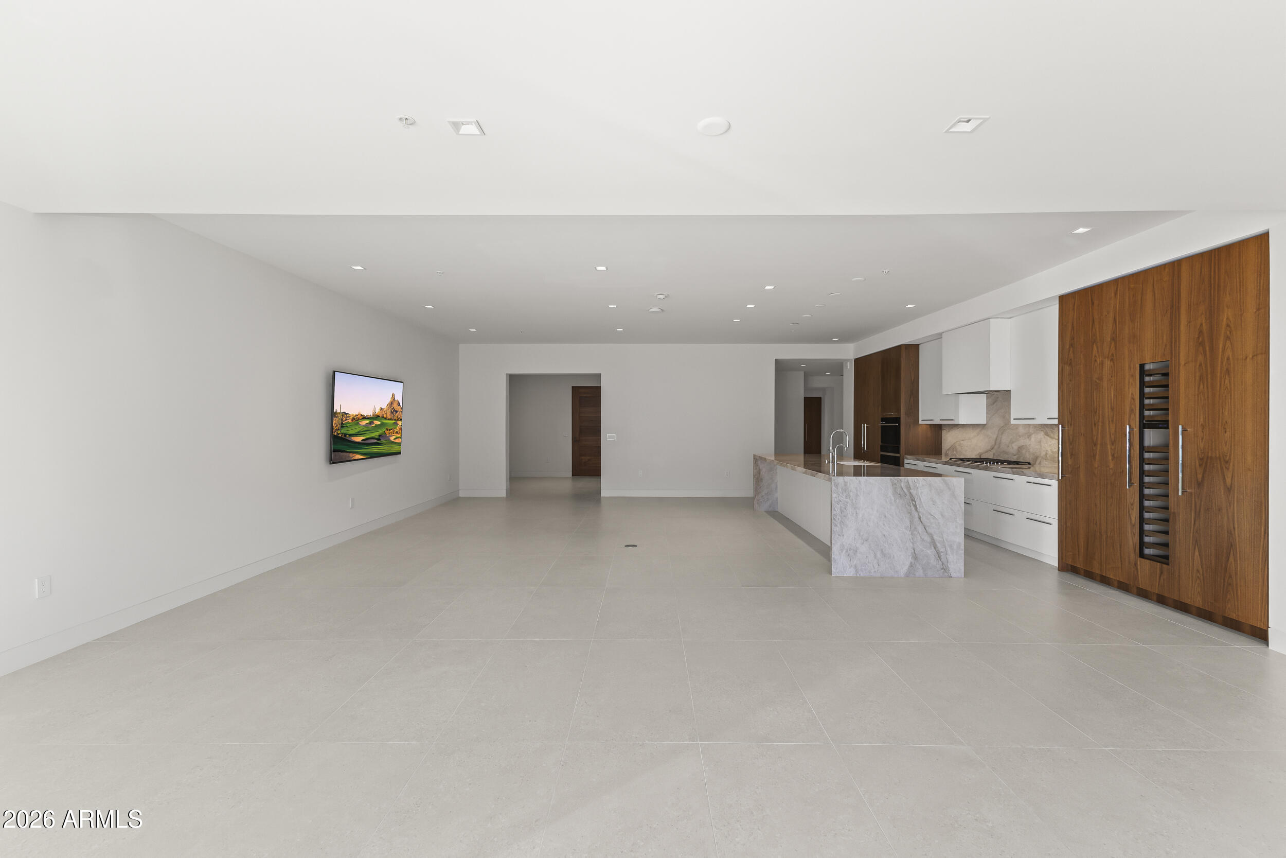 6587 N PALMERAIE Boulevard 2021