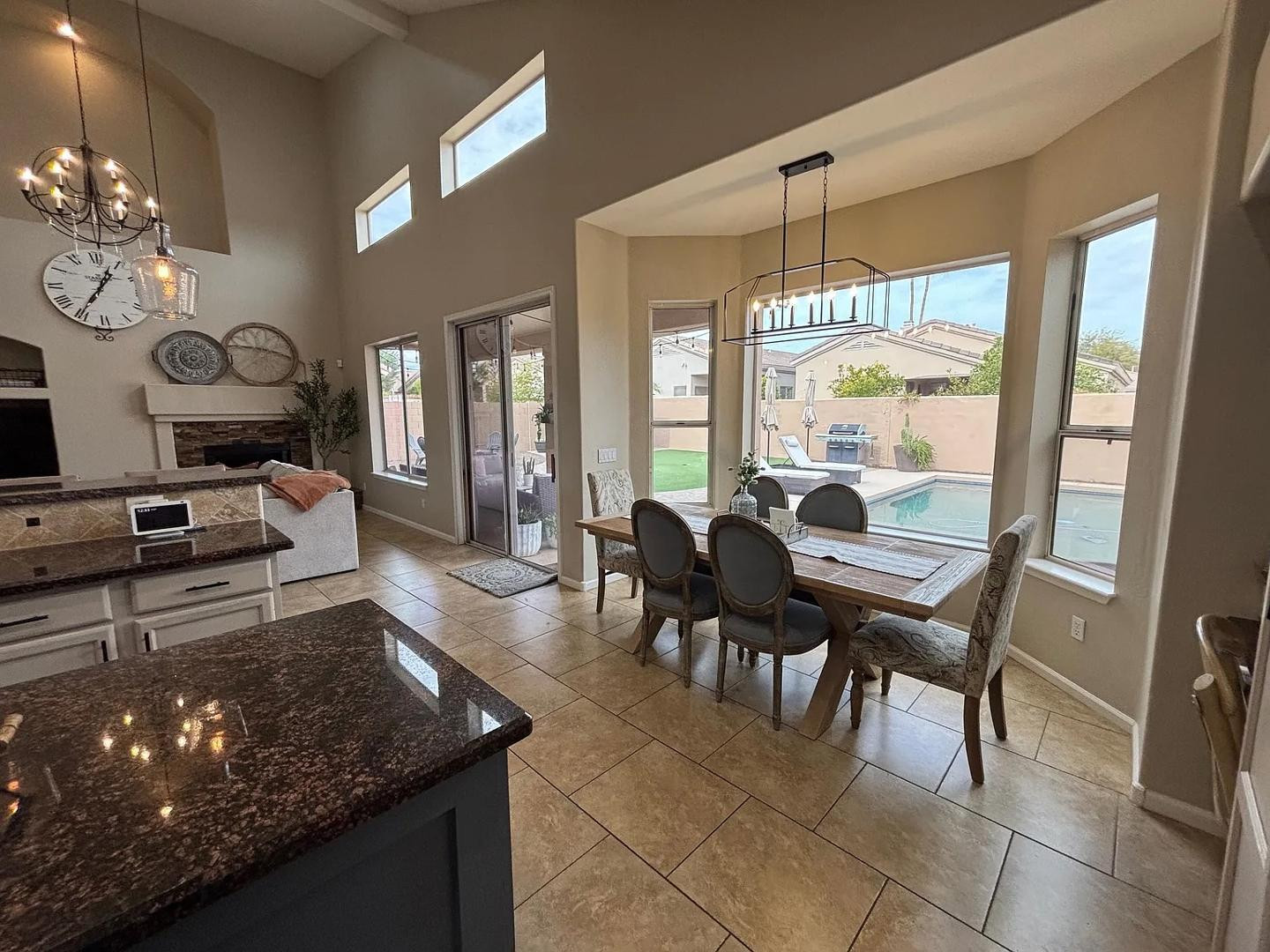 3136 E Brookwood Court