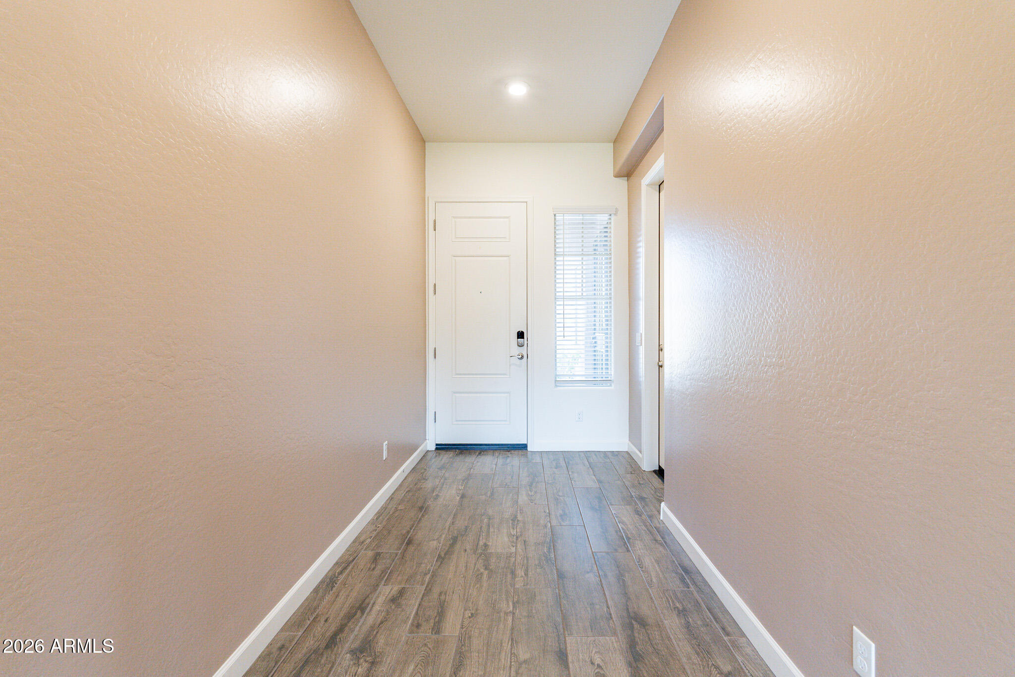 2811 W POLLACK Street