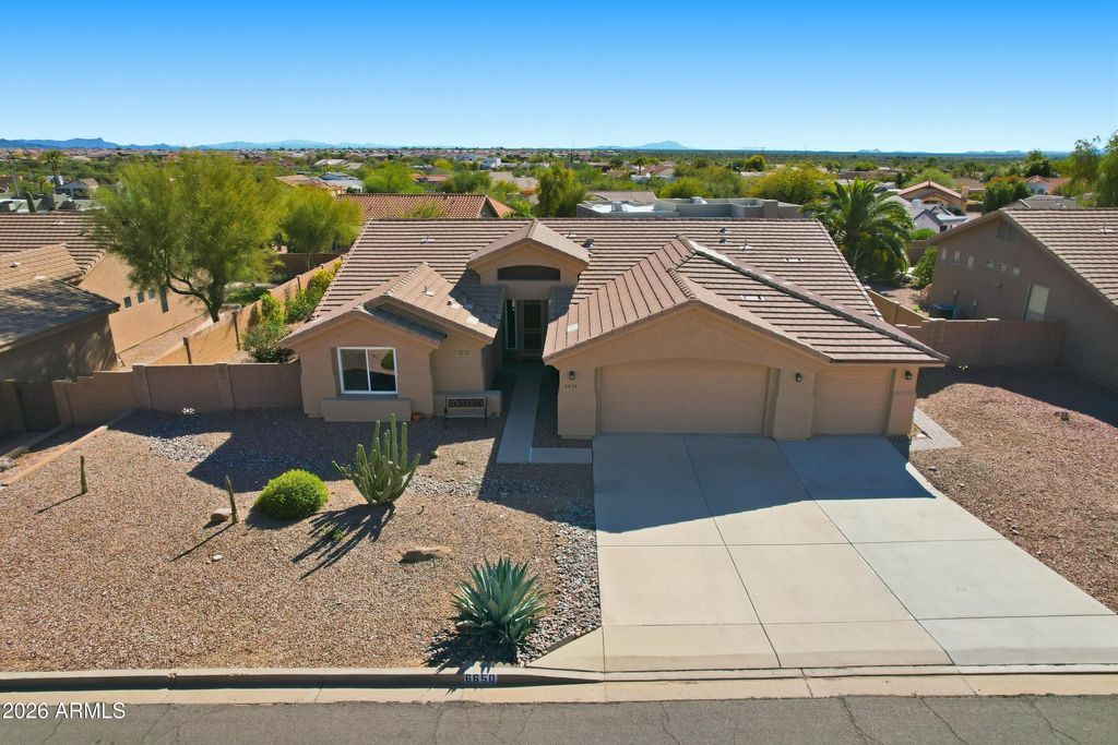 Photo of 6650 S Foothills Drive S, Gold Canyon, AZ 85118 (MLS # 6975373)