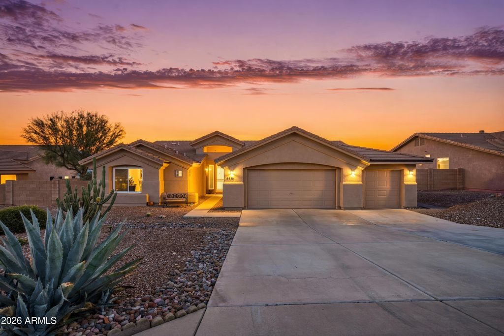 Photo of 6650 S Foothills Drive S, Gold Canyon, AZ 85118 (MLS # 6975373)