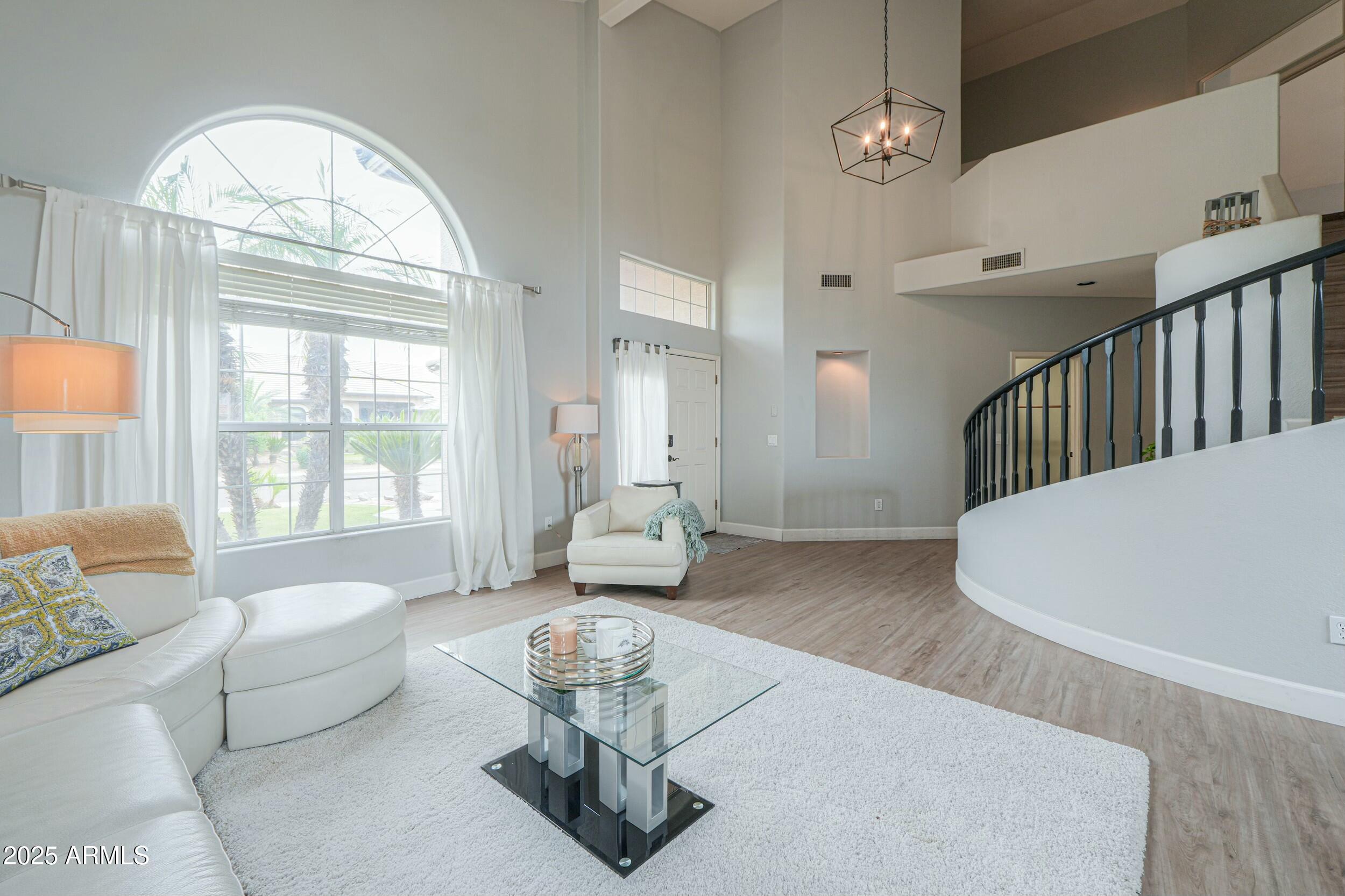 2218 E ANCHOR Drive