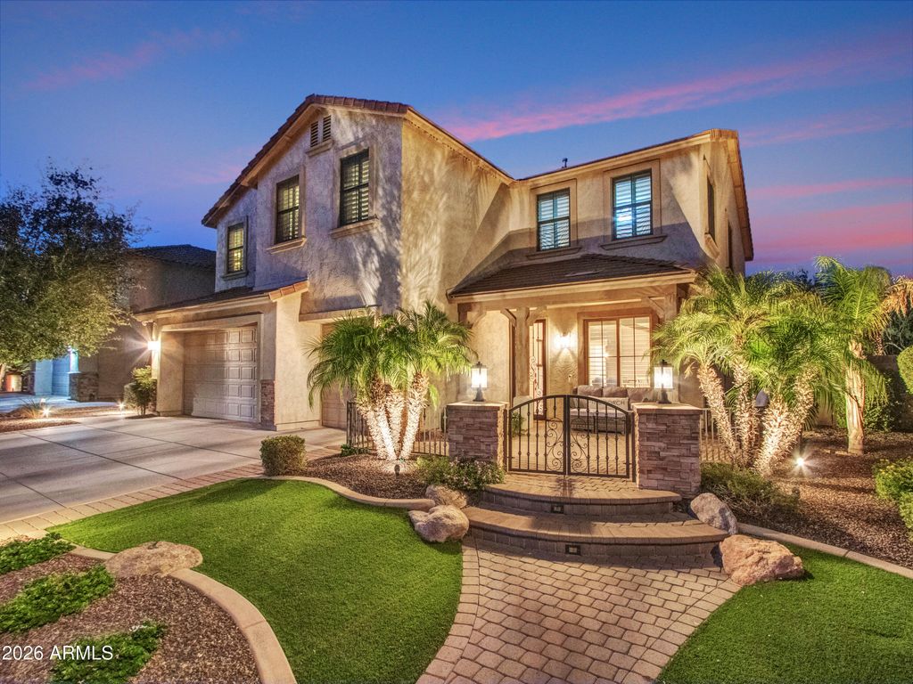Photo of 27003 N 56th Drive, Phoenix, AZ 85083 (MLS # 7031820)