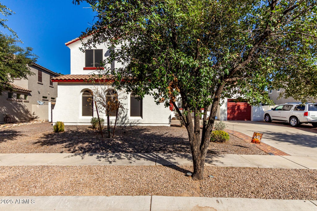 Photo of 6233 S Rochester Drive, Gilbert, AZ 85298 (MLS # 7073315)