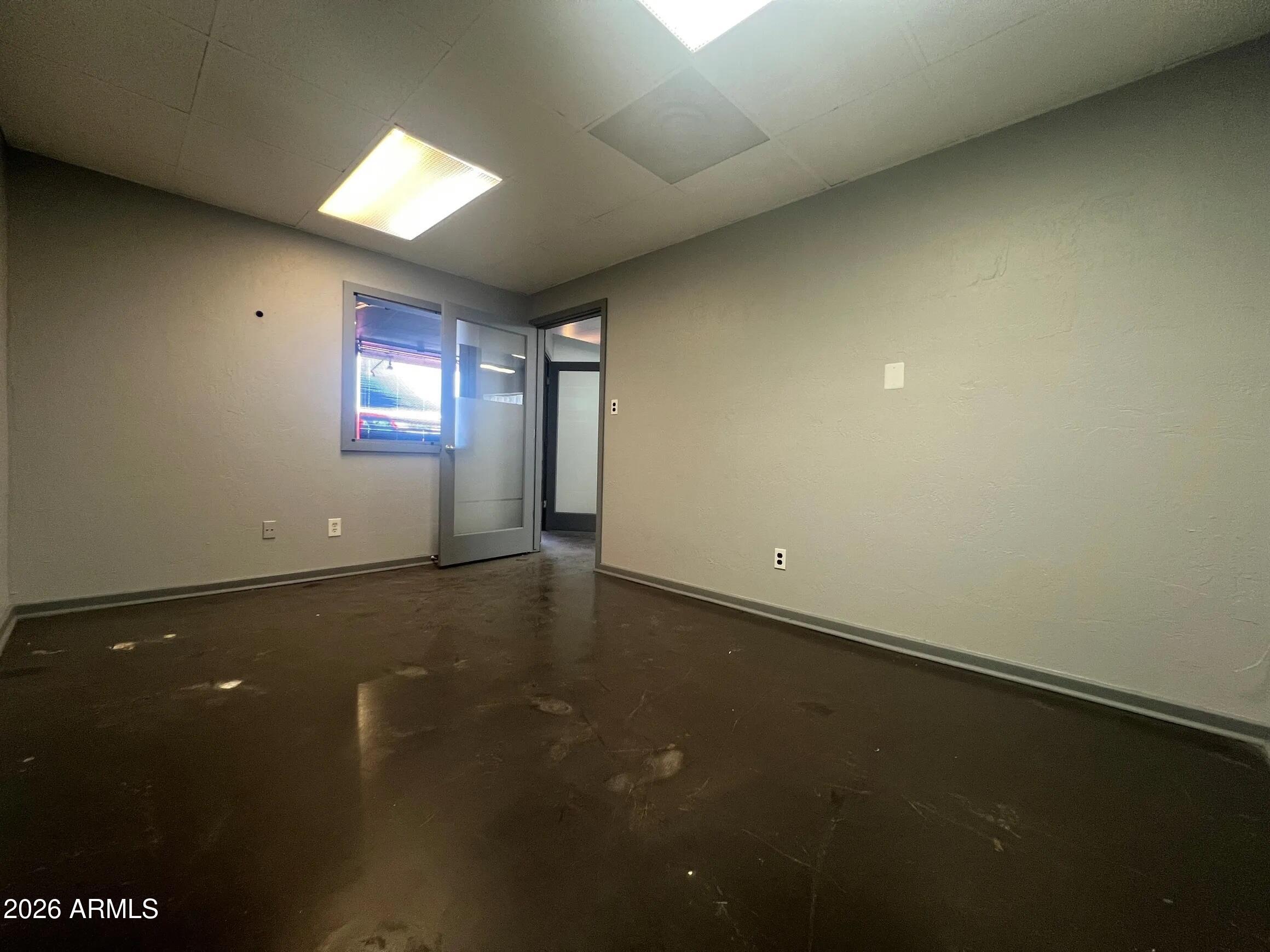 627 E INDIAN SCHOOL Road