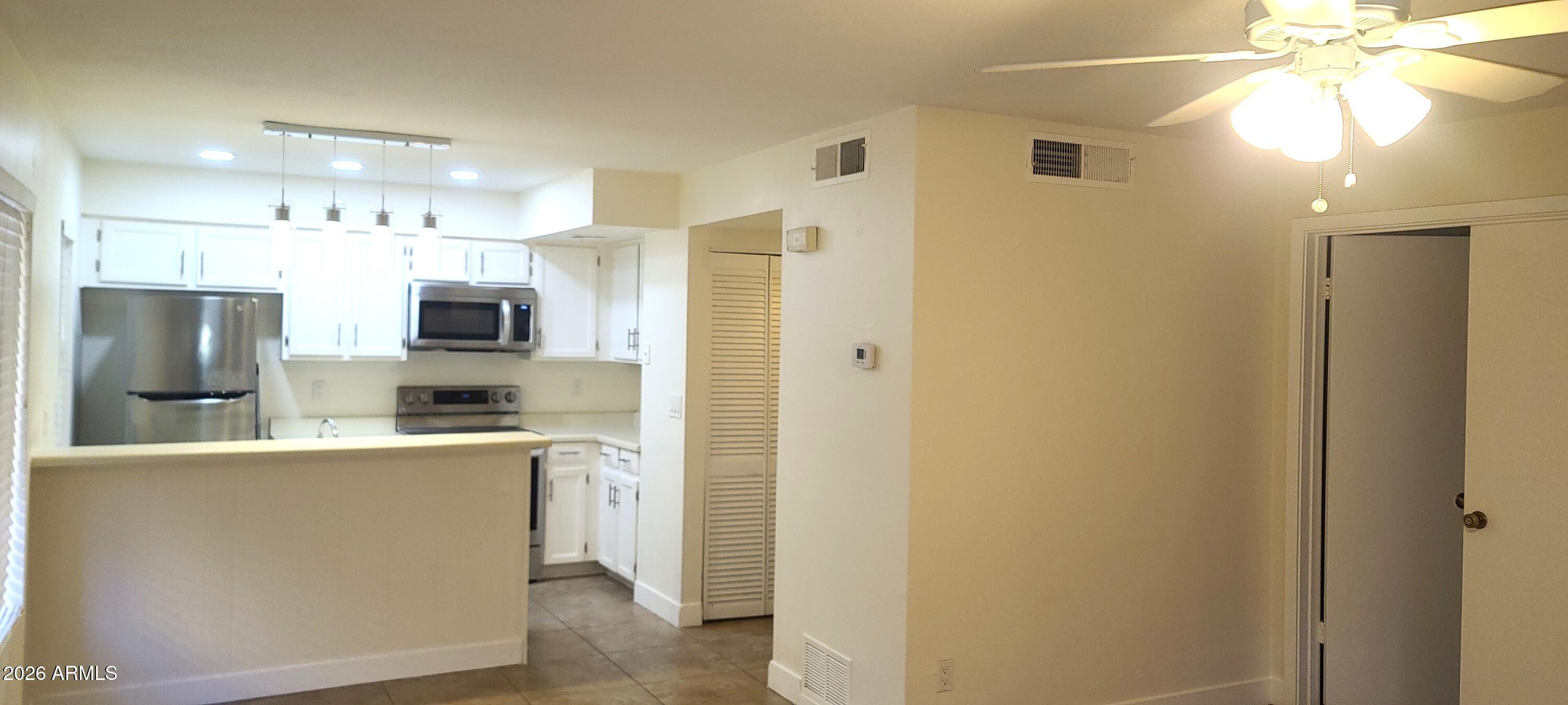 1432 W EMERALD Avenue 29