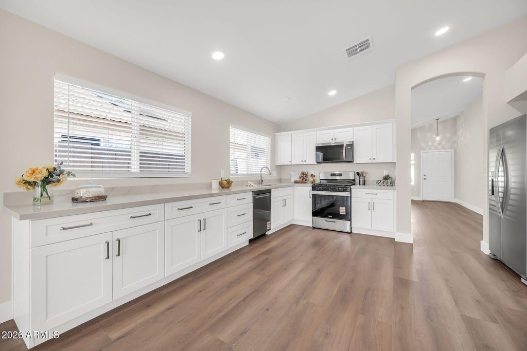 Photo of 8539 W Paradise Drive, Peoria, AZ 85345 (MLS # 6987250)