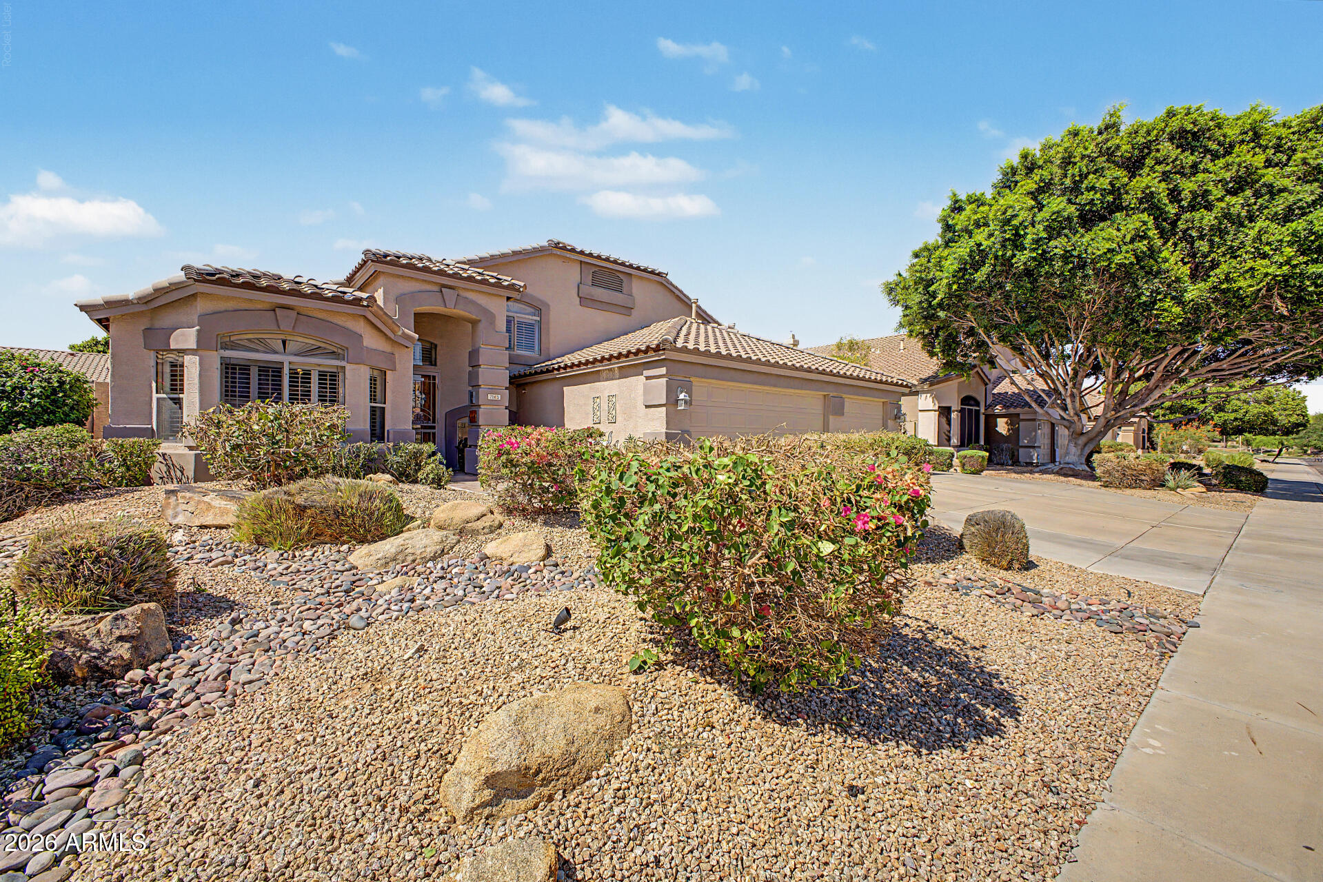 7002 W LONE CACTUS Drive