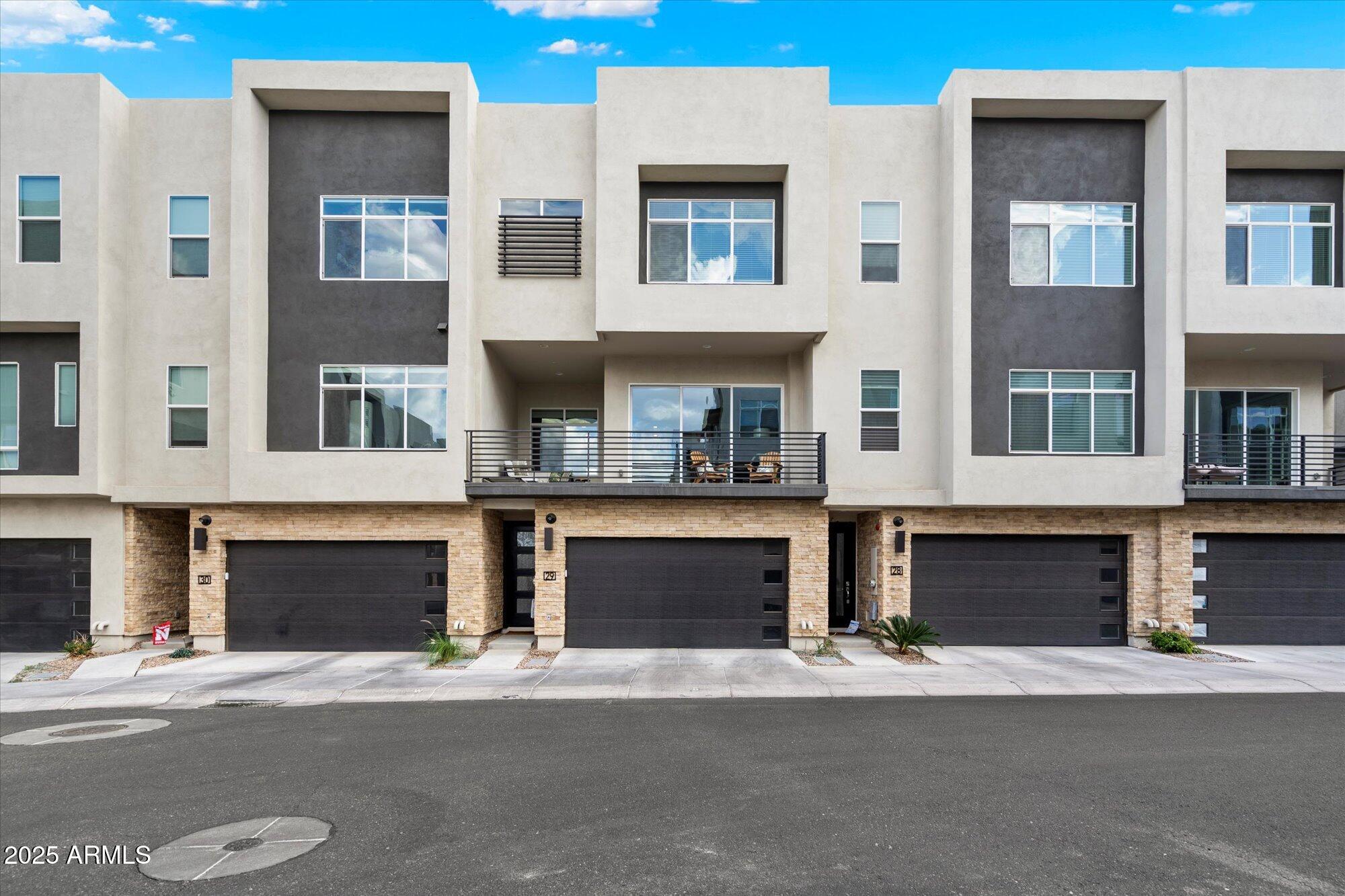 6850 E MCDOWELL Road 29