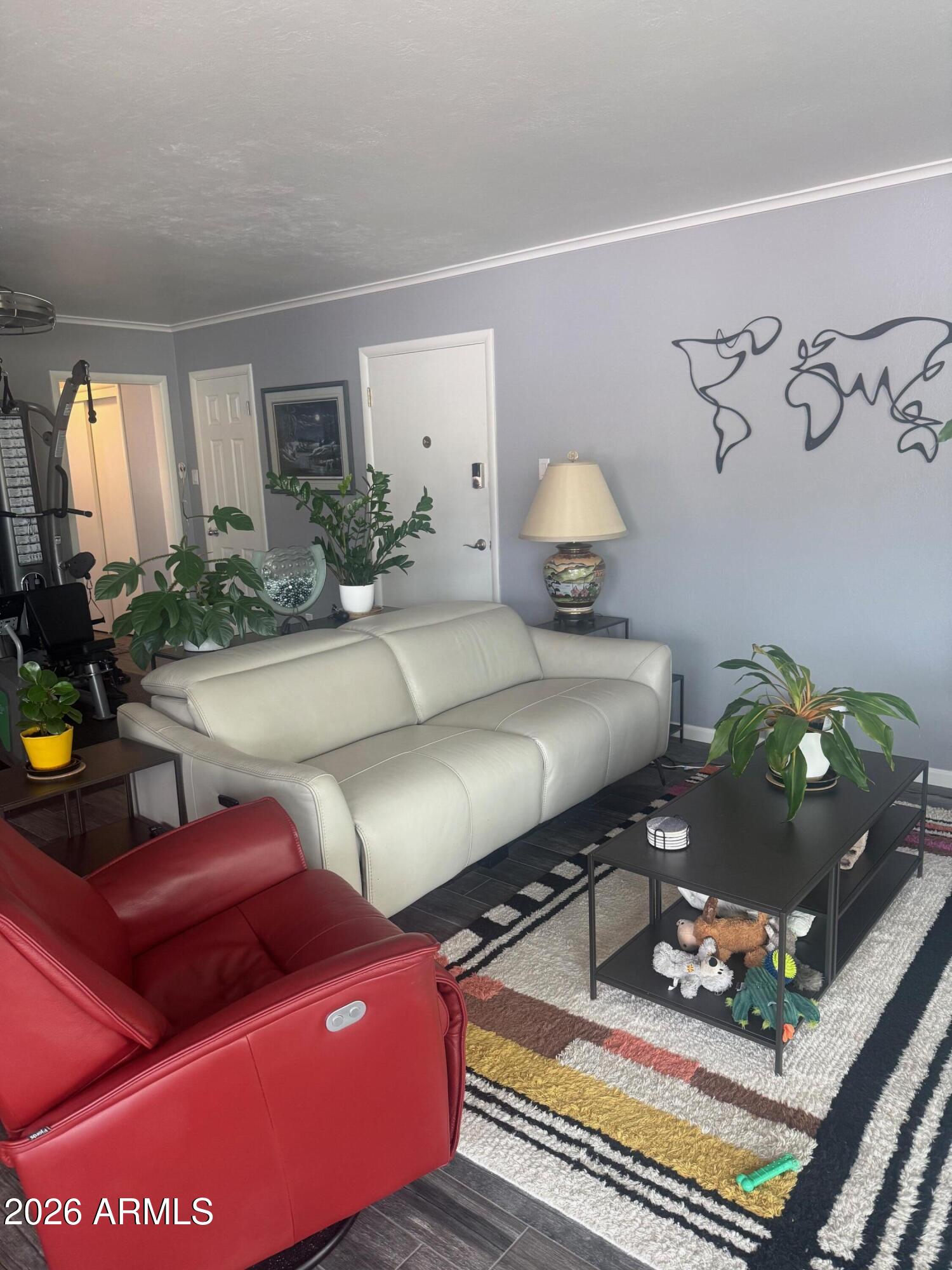 126 E CORONADO Road 17