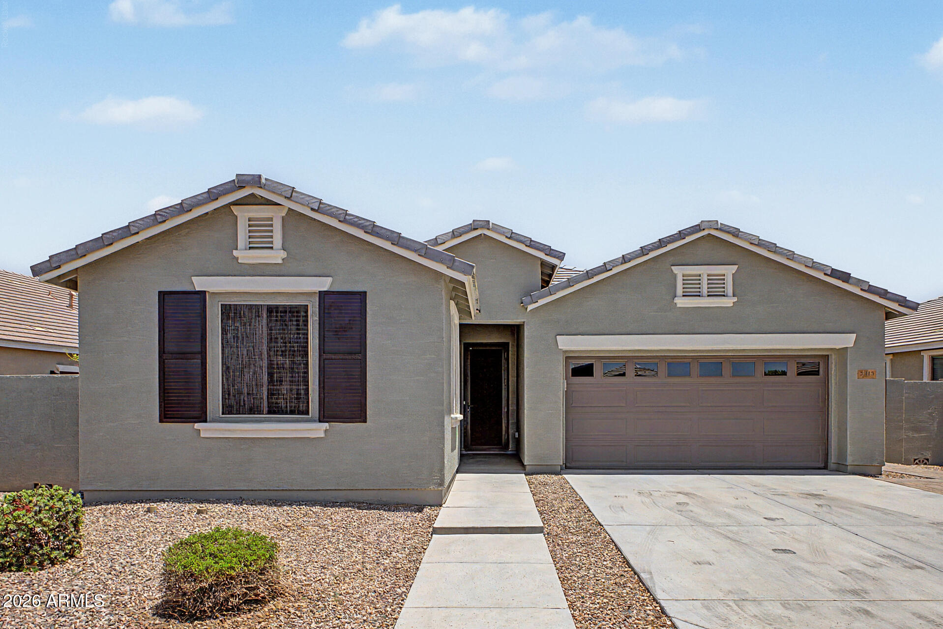 3413 N LOMA Vista