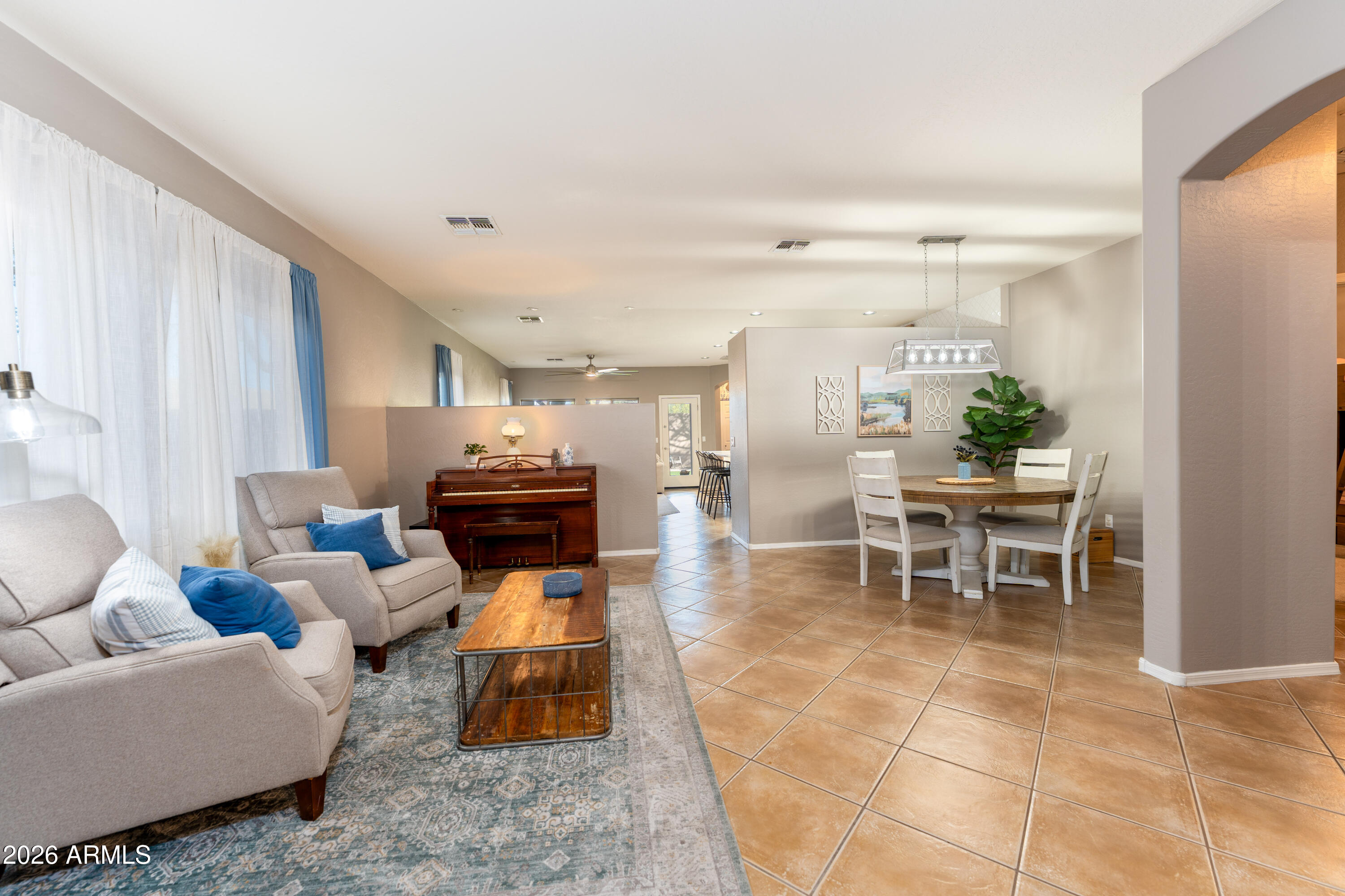 2570 W GRANITE PASS Road