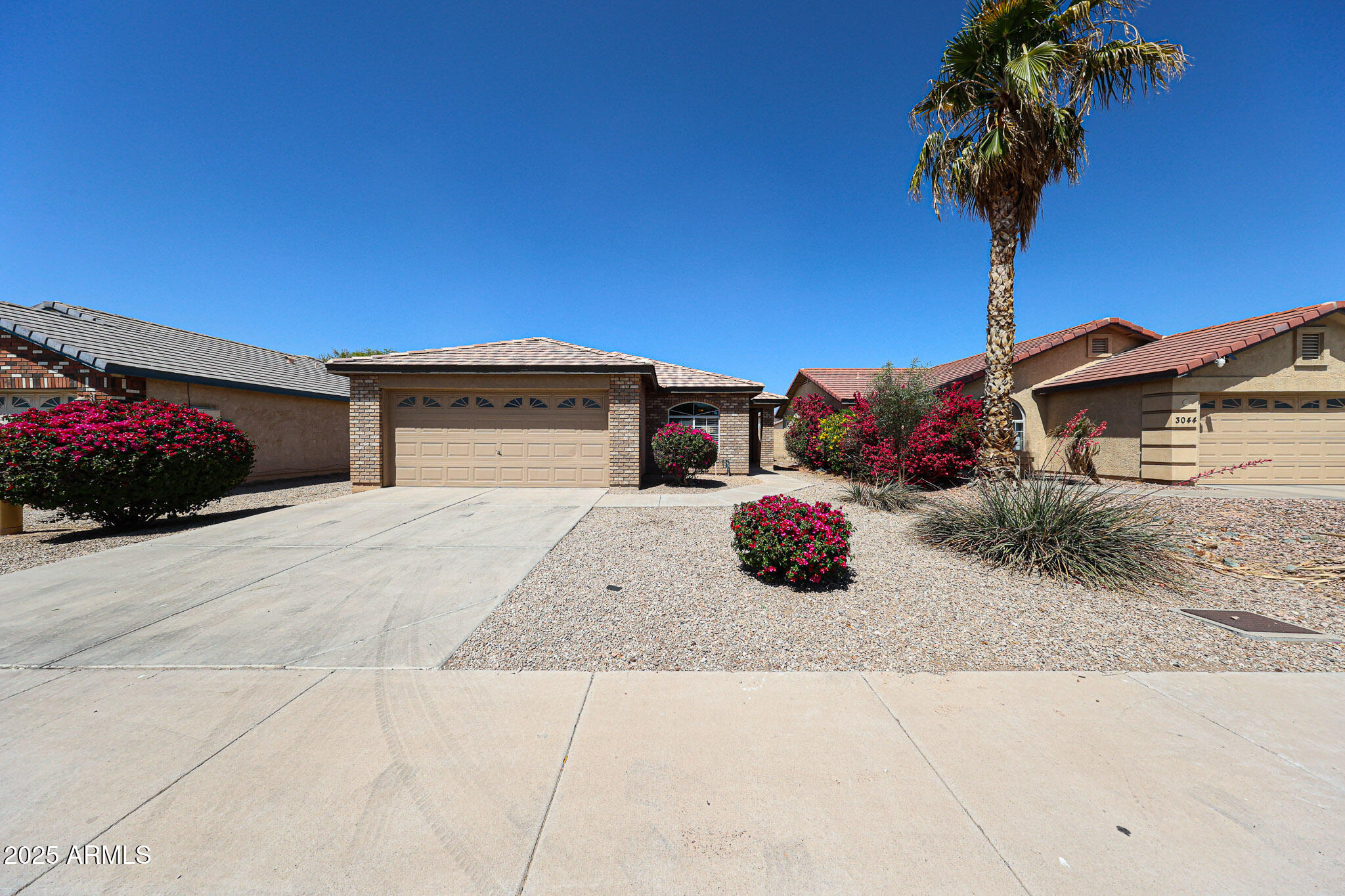 3048 W CHANUTE Pass