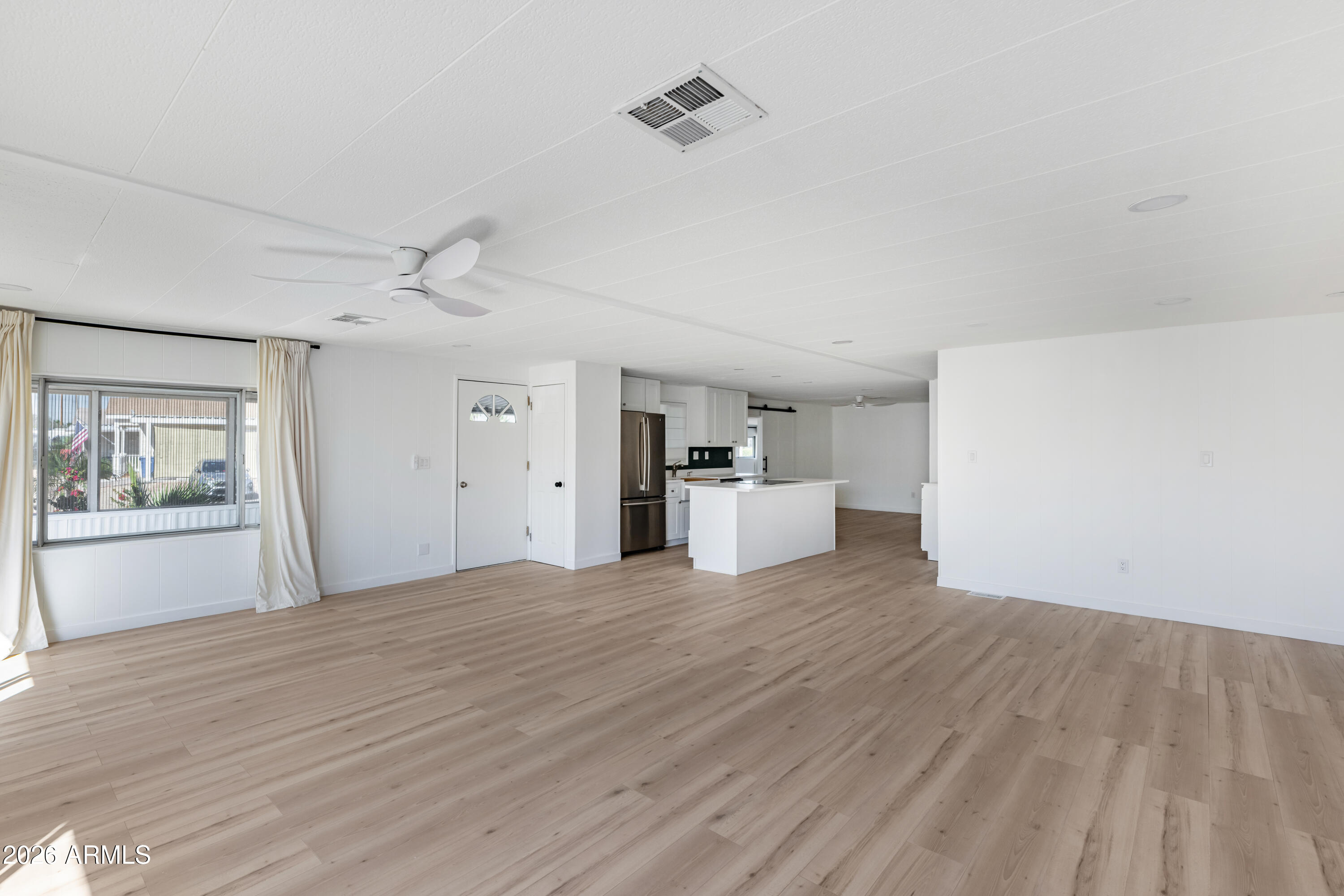 2401 W SOUTHERN Avenue 376