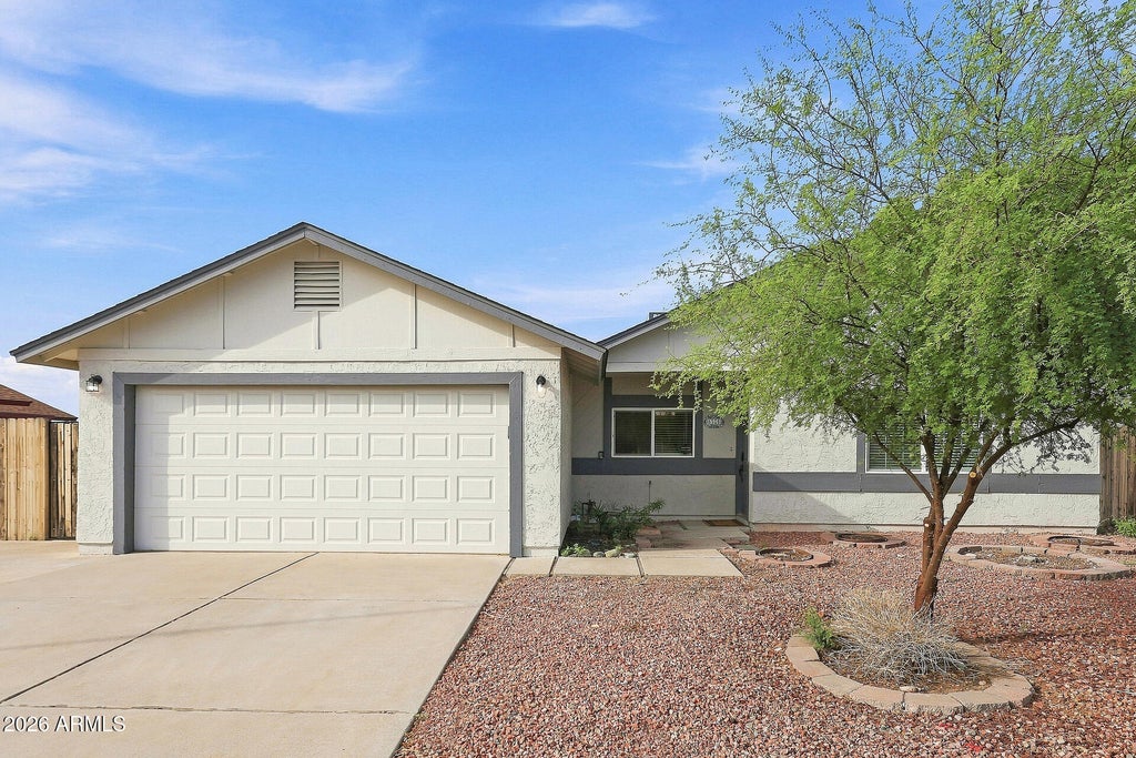 Photo of 6325 W Hearn Road, Glendale, AZ 85306 (MLS # 7083398)