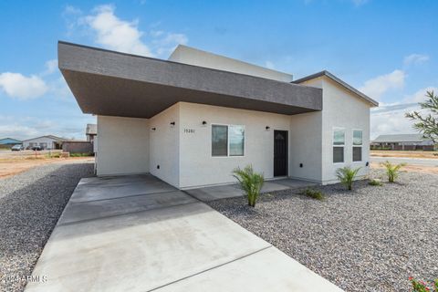 A home in Arizona City