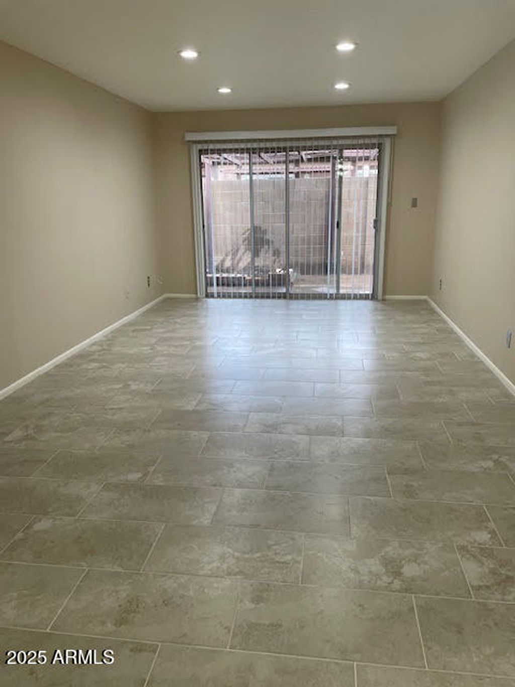 Photo of 1827 E Kirkland Lane #D, Tempe, AZ 85281 (MLS # 6762345)