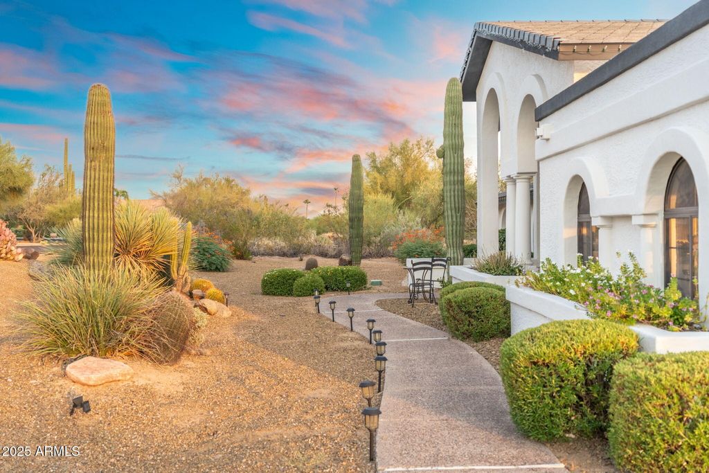 Photo of 24618 N 84th Street, Scottsdale, AZ 85255 (MLS # 6893521)